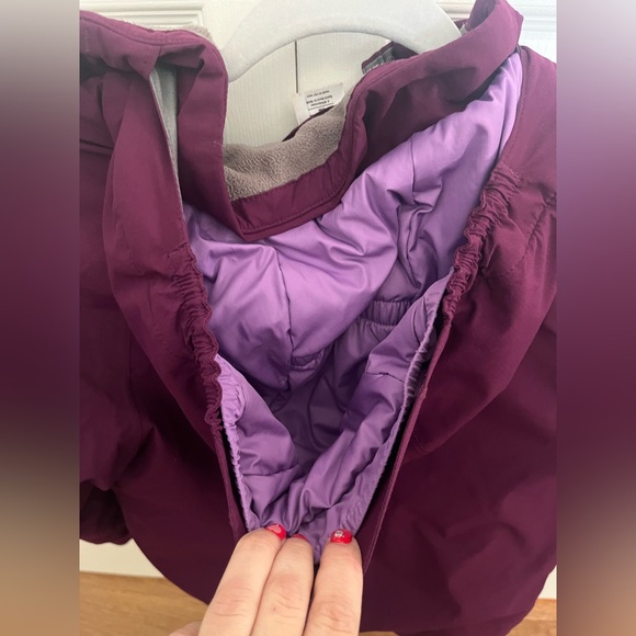 REI kids snow/ski coat. Size small (8). Plum/purple - Picture 8 of 8